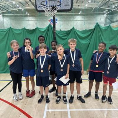 Y3+4 Basketball at K2 Crawley!